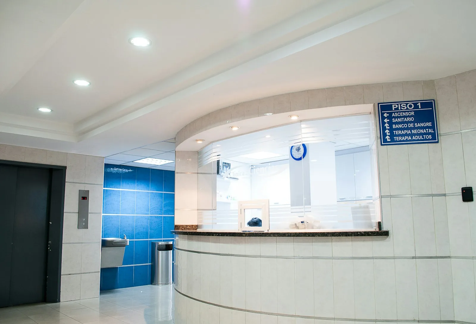 Cabine primária e quadro geral de distribuição do Hospital Próvisão